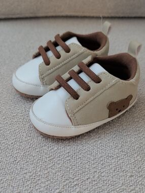 Cat & Jack Beige, White and Brown Teddy Baby Sneakers